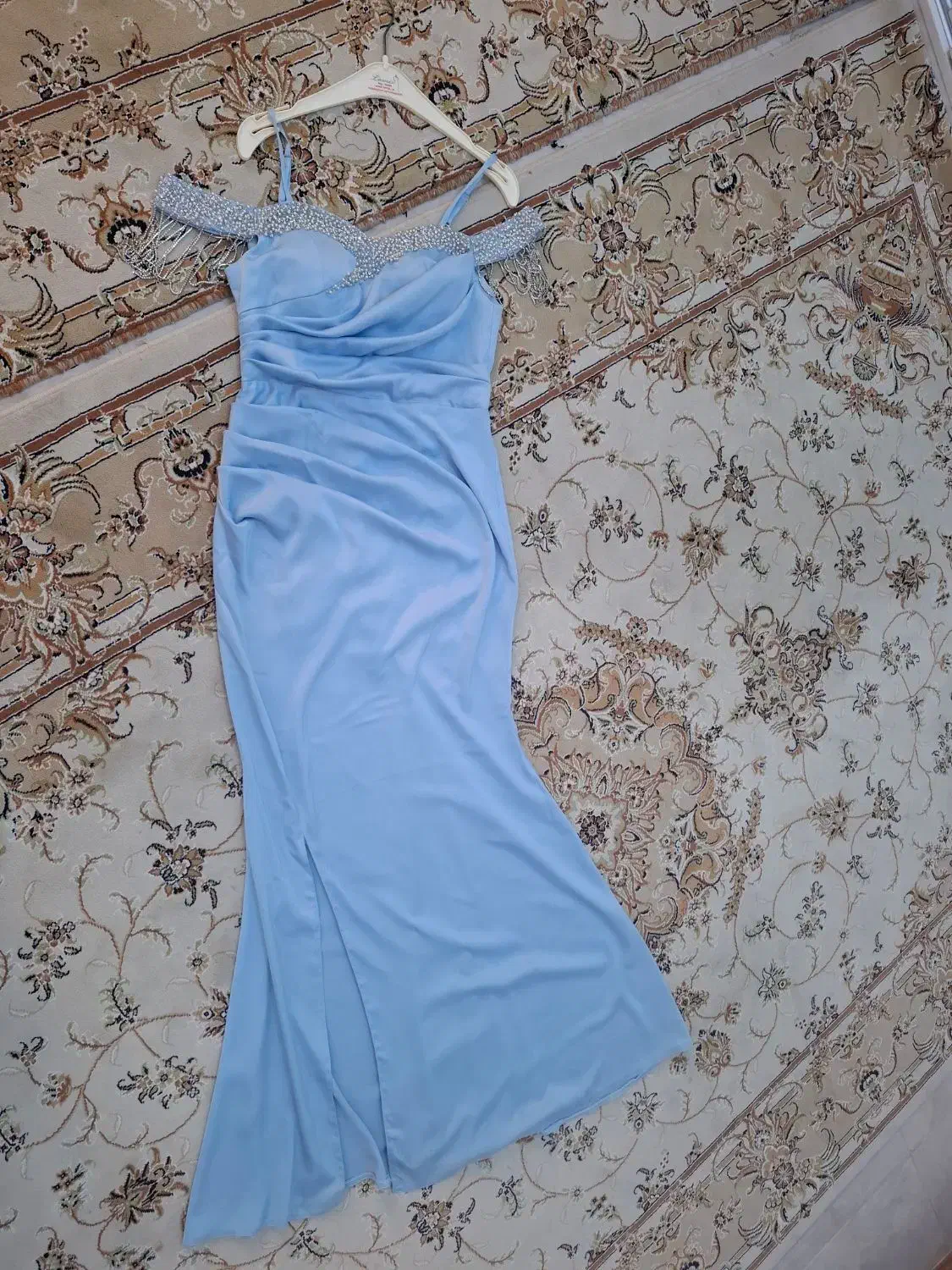 مجلسی|لباس|نسیم‌شهر, |دیوار