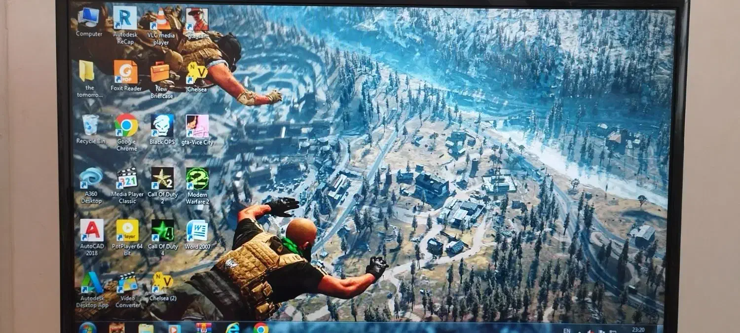 کیس میان رده|رایانه رومیزی|نیشابور, ۲۲ بهمن|دیوار