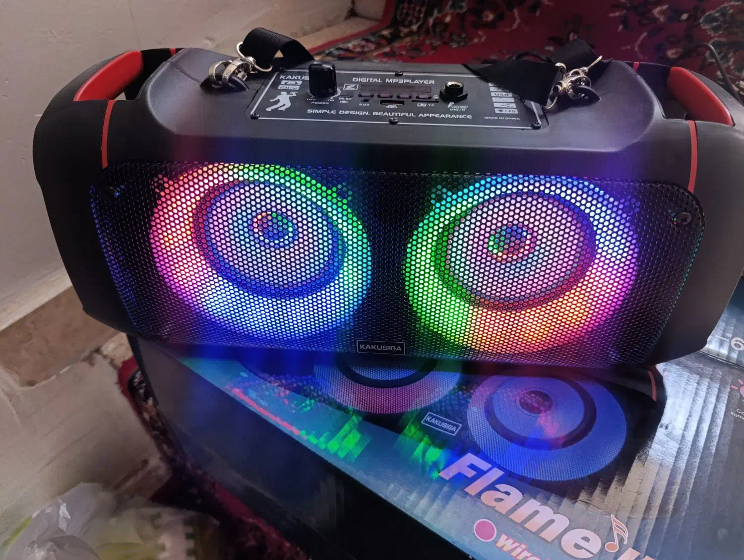 اسپیکر قول بسیار قوی|سیستم صوتی خانگی|قم, نخودی|دیوار