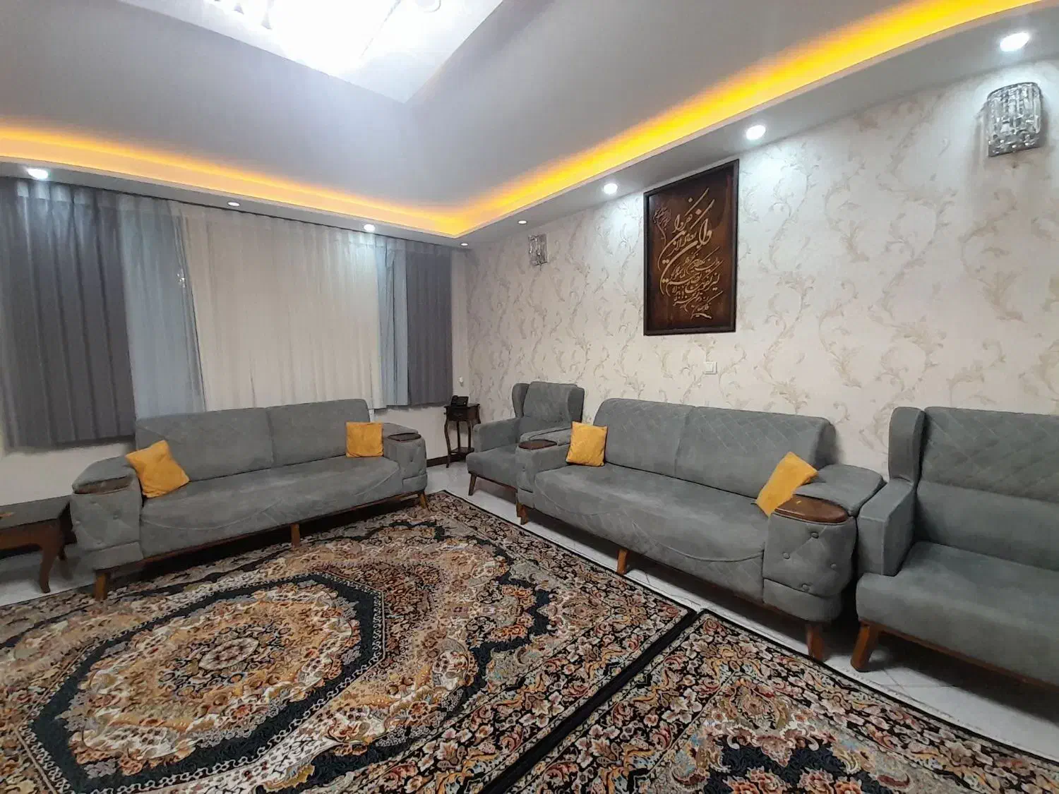 مبلمان وچوب|مبلمان خانگی و میز عسلی|همدان, |دیوار