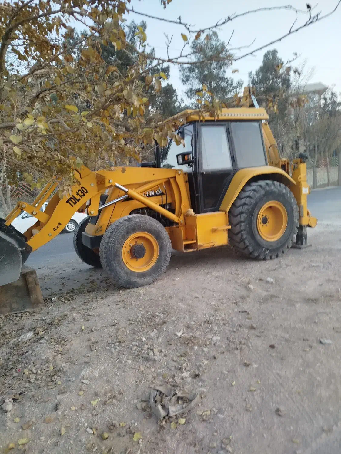 بیل بکهو tdl۱۳۰|خودرو سنگین|کرج, حسین آباد (اکبر آباد)|دیوار