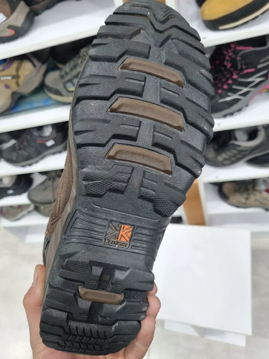کریمور karrimor سایز ۴۶ اورجینال|کیف، کفش، کمربند|کرمانشاه, |دیوار