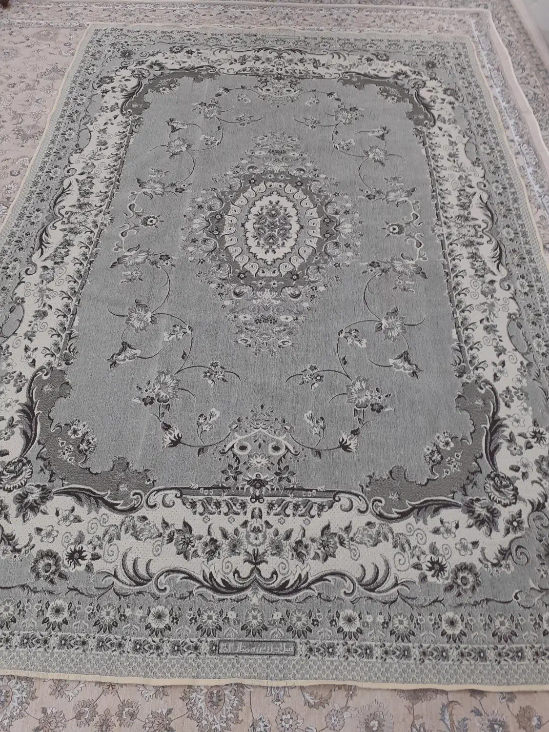 روفرشی|روفرشی|اراک, |دیوار