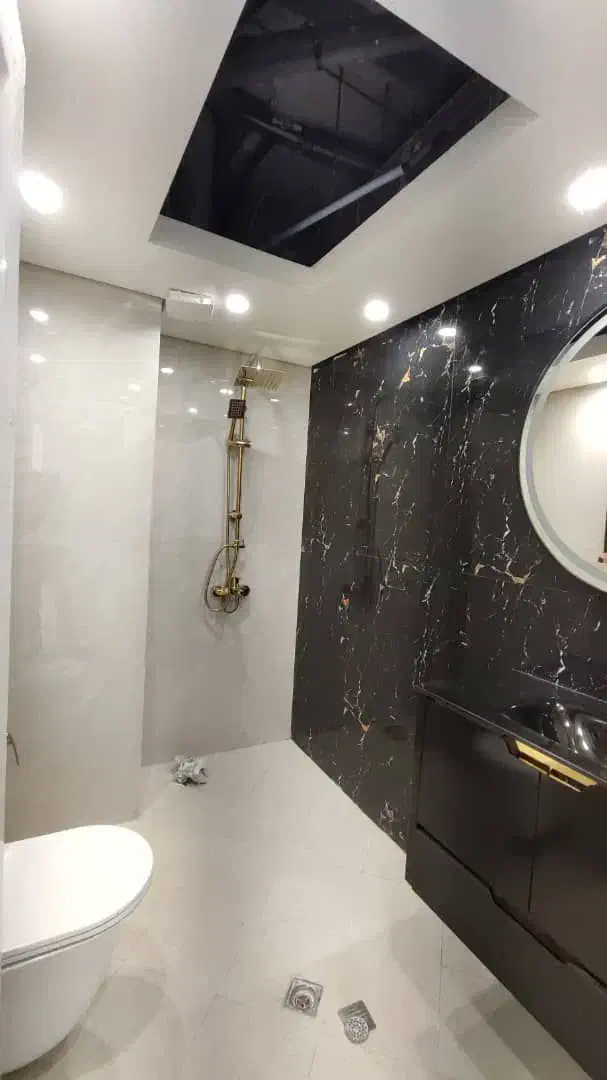 ۱۳۵ متر سه خوابه مستر لابی لابی من غربی ۲۴متری