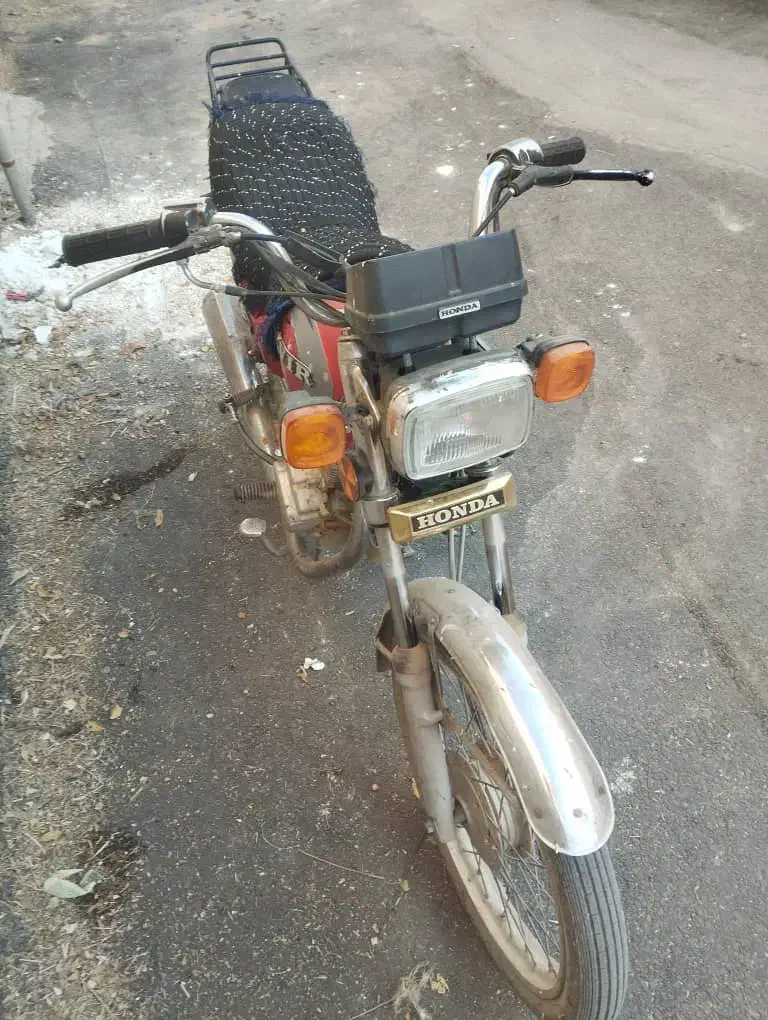 موتورمزایده مدل۹۰سالم|موتورسیکلت|شیراز, داریون|دیوار