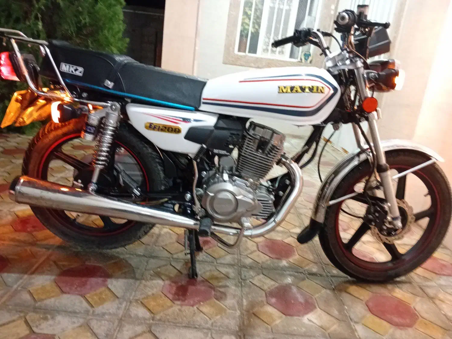 موتورسیکلت هندا۲۰۰ متین|موتورسیکلت|زنجان, |دیوار