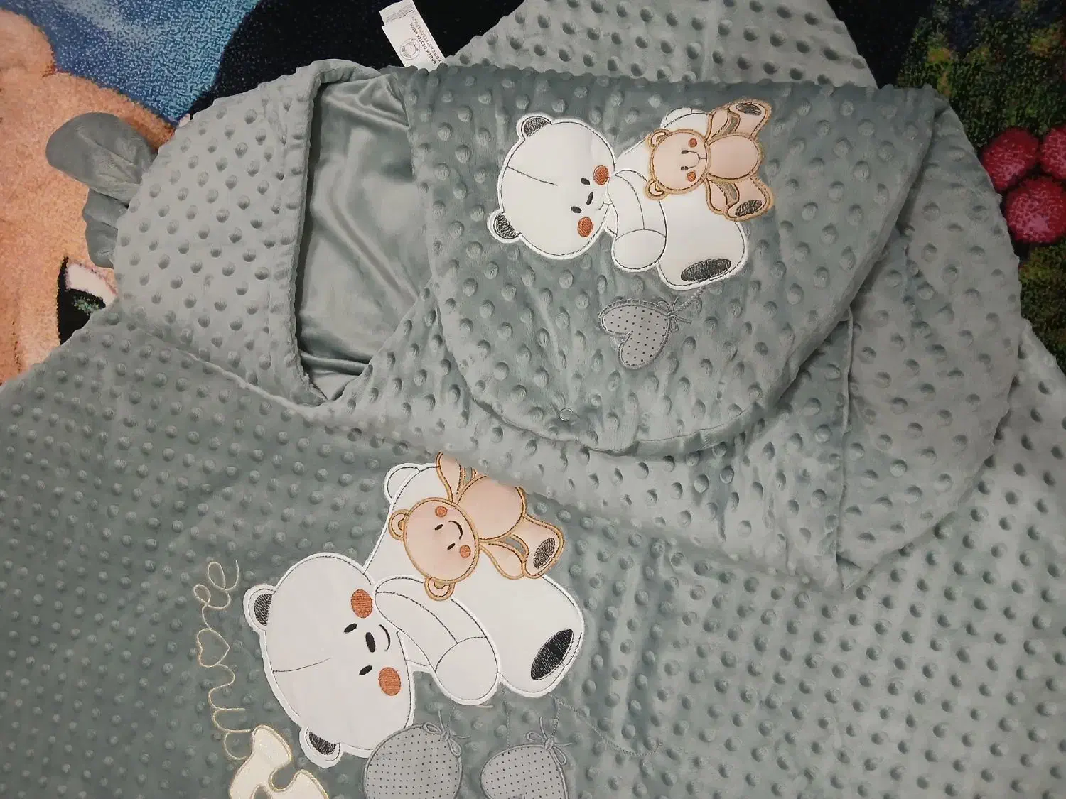 وسایل نوزاد پتو و....|اسباب و اثاث بچه|بروجرد, |دیوار