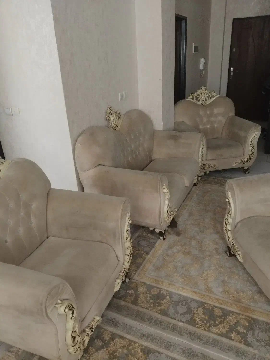 مبلمان ۷ نفره دست دوم|مبلمان خانگی و میز عسلی|شاهین‌شهر, مسکن مهر|دیوار