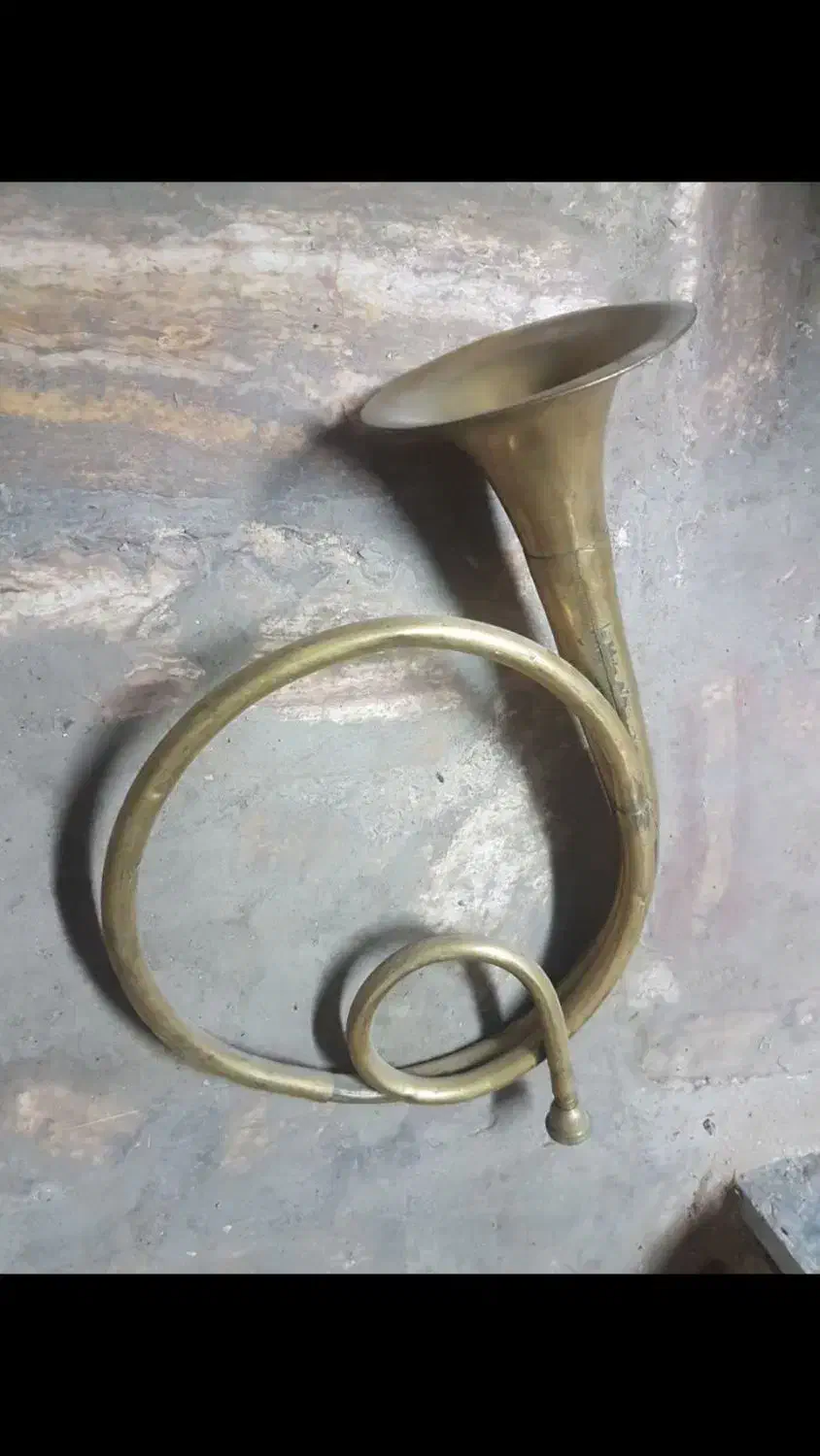 شیپور،دوربین،صندوق،آکاردئون آنتیک|کلکسیون اشیاء عتیقه|مشهد, آبکوه|دیوار