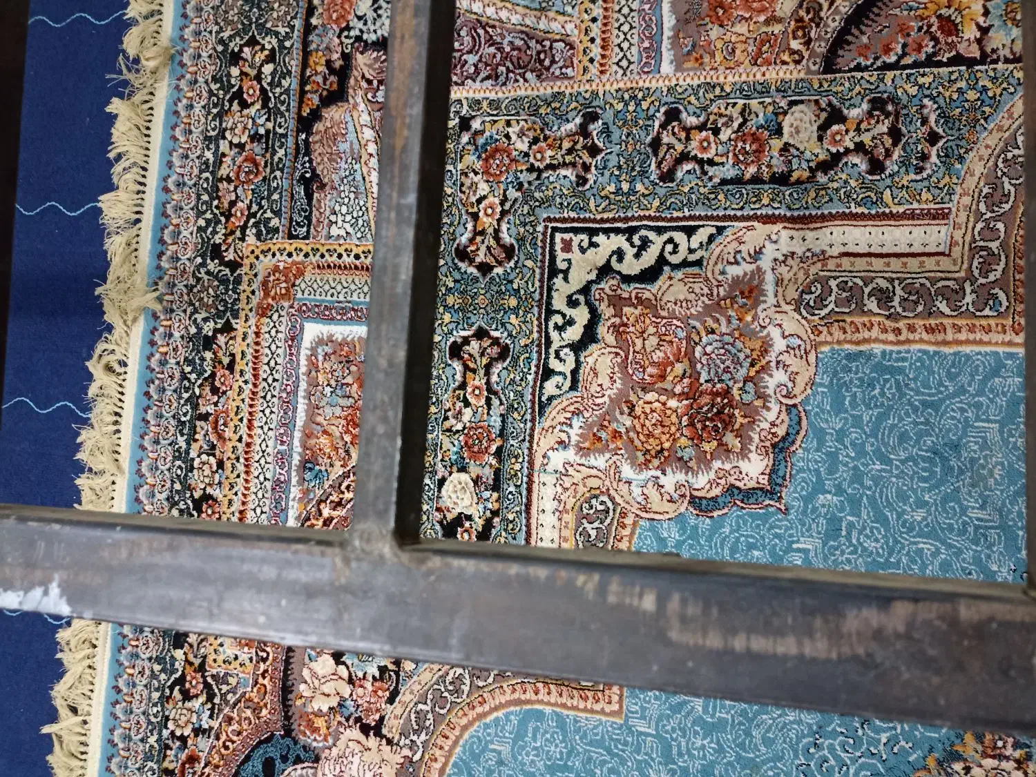 یک عدد تخت آهنی رختخواب|تشک تختخواب|زابل, |دیوار