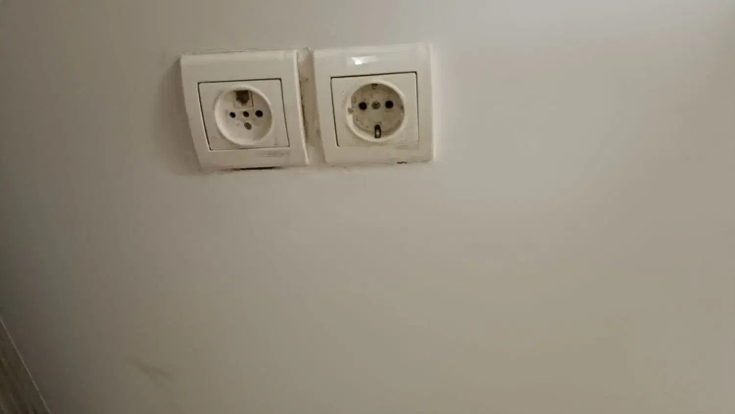 برقکار برقکاری برقکشی برقکش برقی برق|خدمات پیشه و مهارت|قم, پردیسان|دیوار