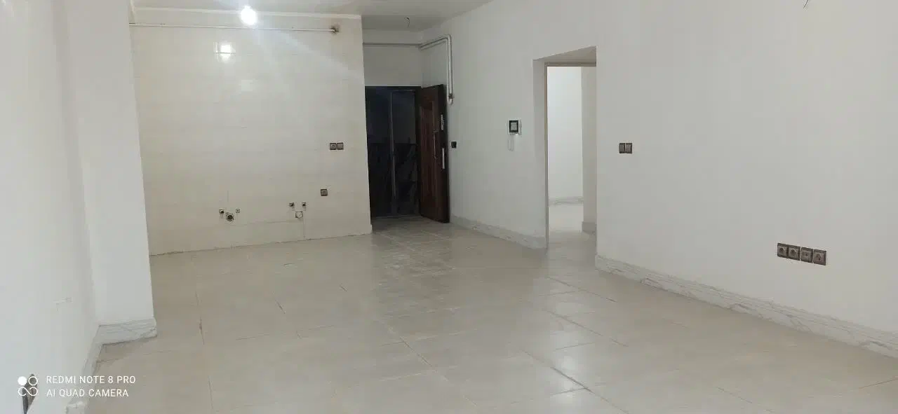 آپارتمان تختی، بلوار گستان با ۳۵۰ میلیون وام مسکن|فروش آپارتمان|بروجرد, |دیوار