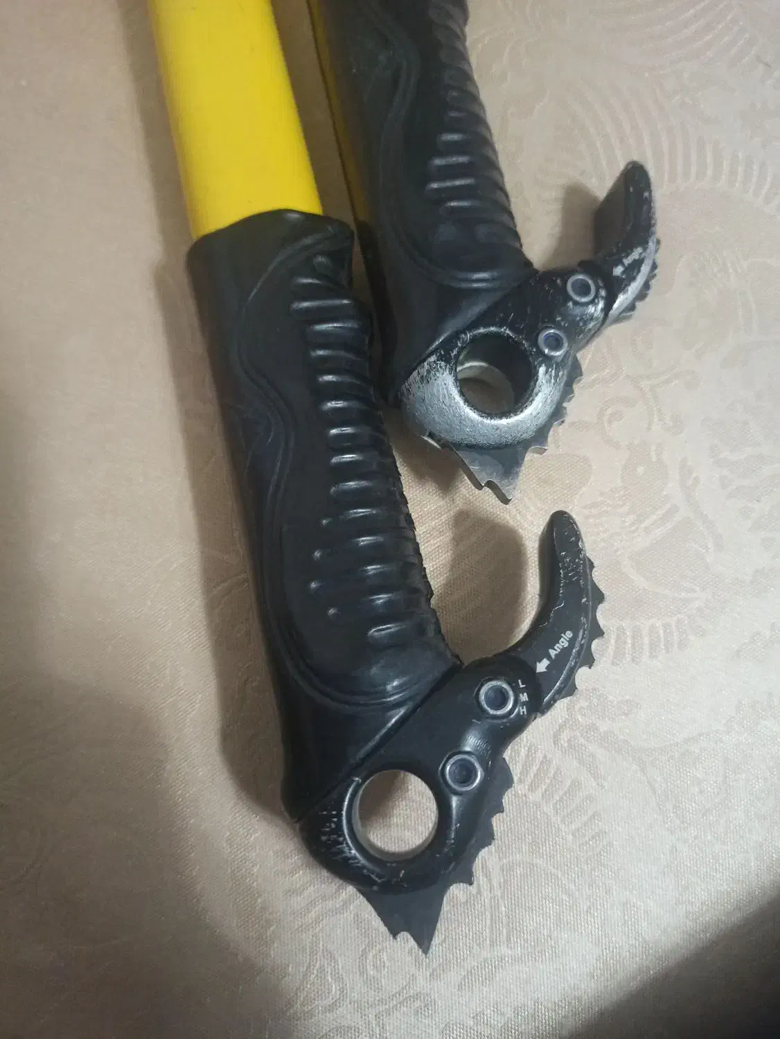 تبریخ|کوهنوردی و کمپینگ|تبریز, |دیوار