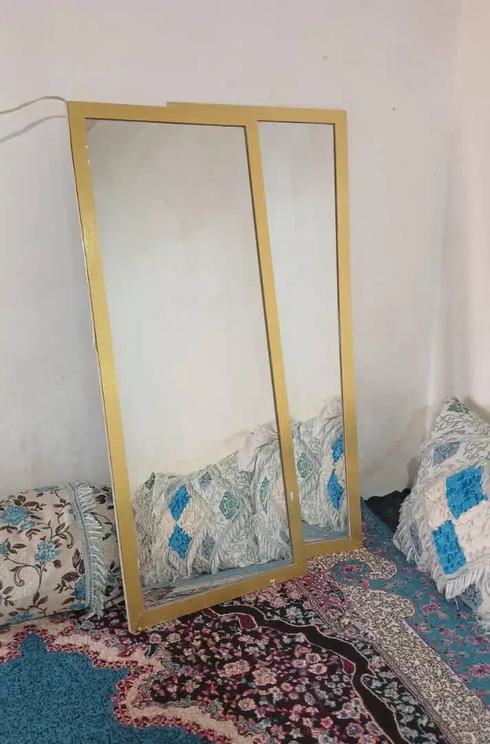 لوازم آرایشگاه مردانه|آرایشگاه و سالنهای زیبایی|کرباسک, |دیوار