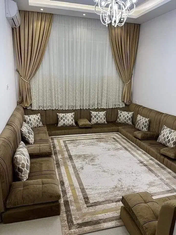 کناره پشتی|پشتی|اهواز, کمپلو جنوبی|دیوار