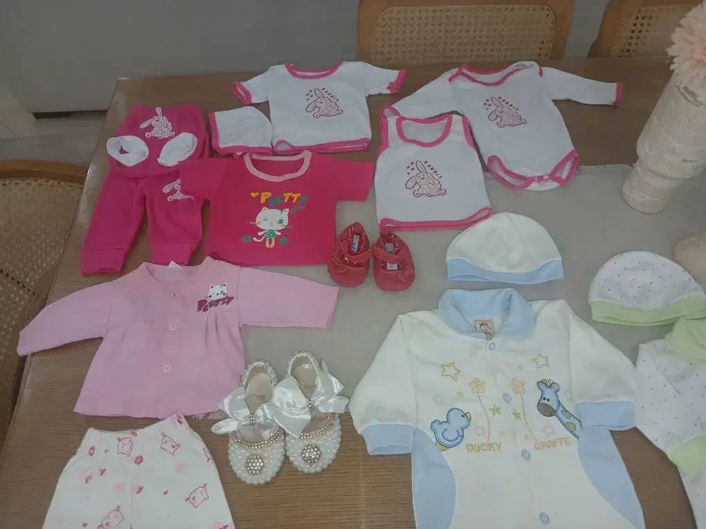 لباس نوزاد|کفش و لباس بچه|تهران, اختیاریه|دیوار