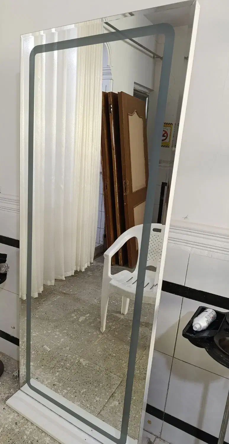 اینه قدی|آینه|نهبندان, |دیوار