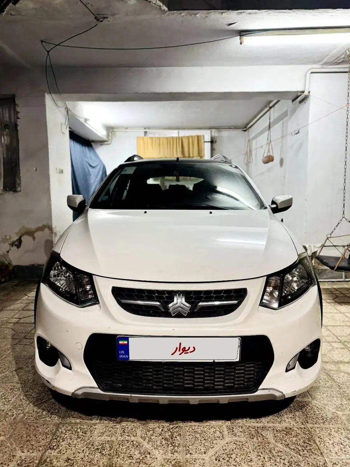 فروش کوئیک R|خودرو سواری و وانت|لاهیجان, شیشه گران|دیوار