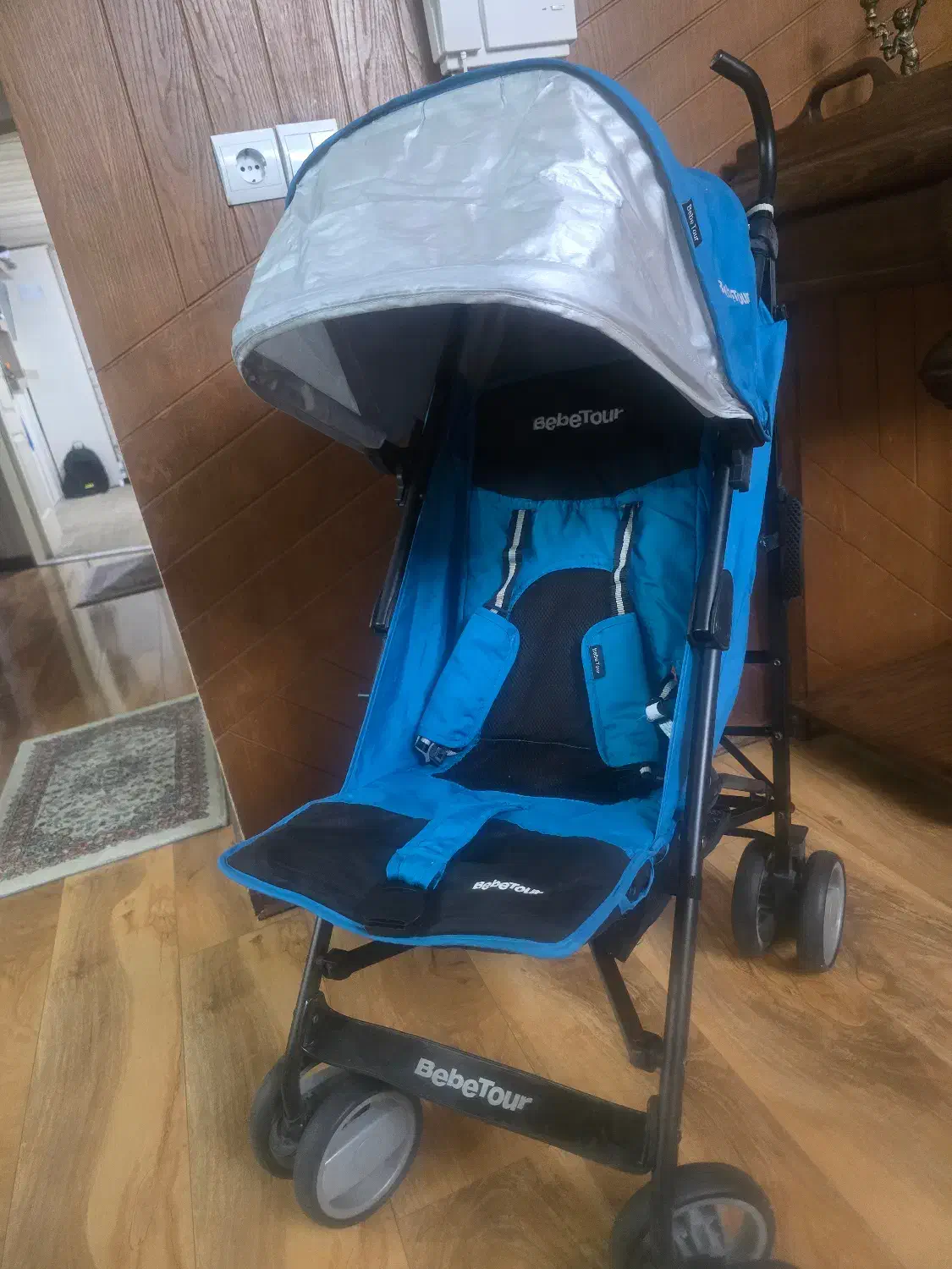 کالسکه عصایی سبک برند bebetour|کالسکه و لوازم جانبی|شیراز, معالی‌آباد|دیوار