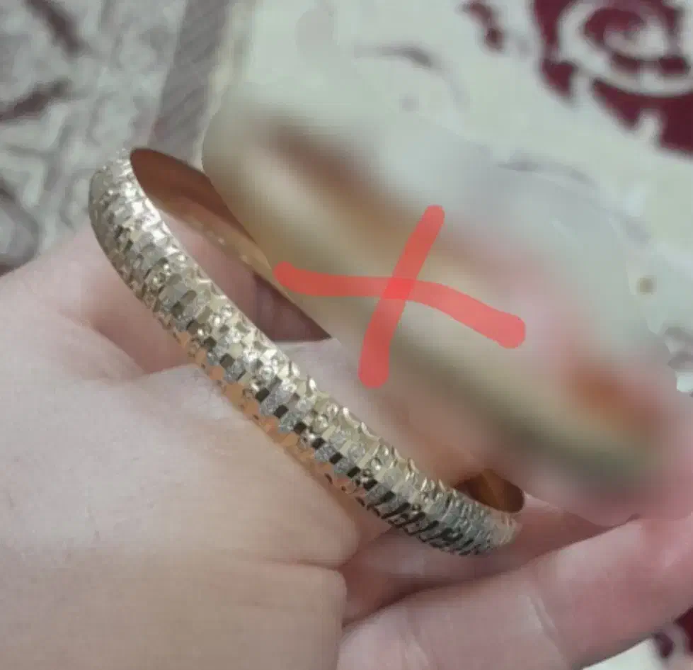 طلا گم شده|اشیا|بروجرد, |دیوار