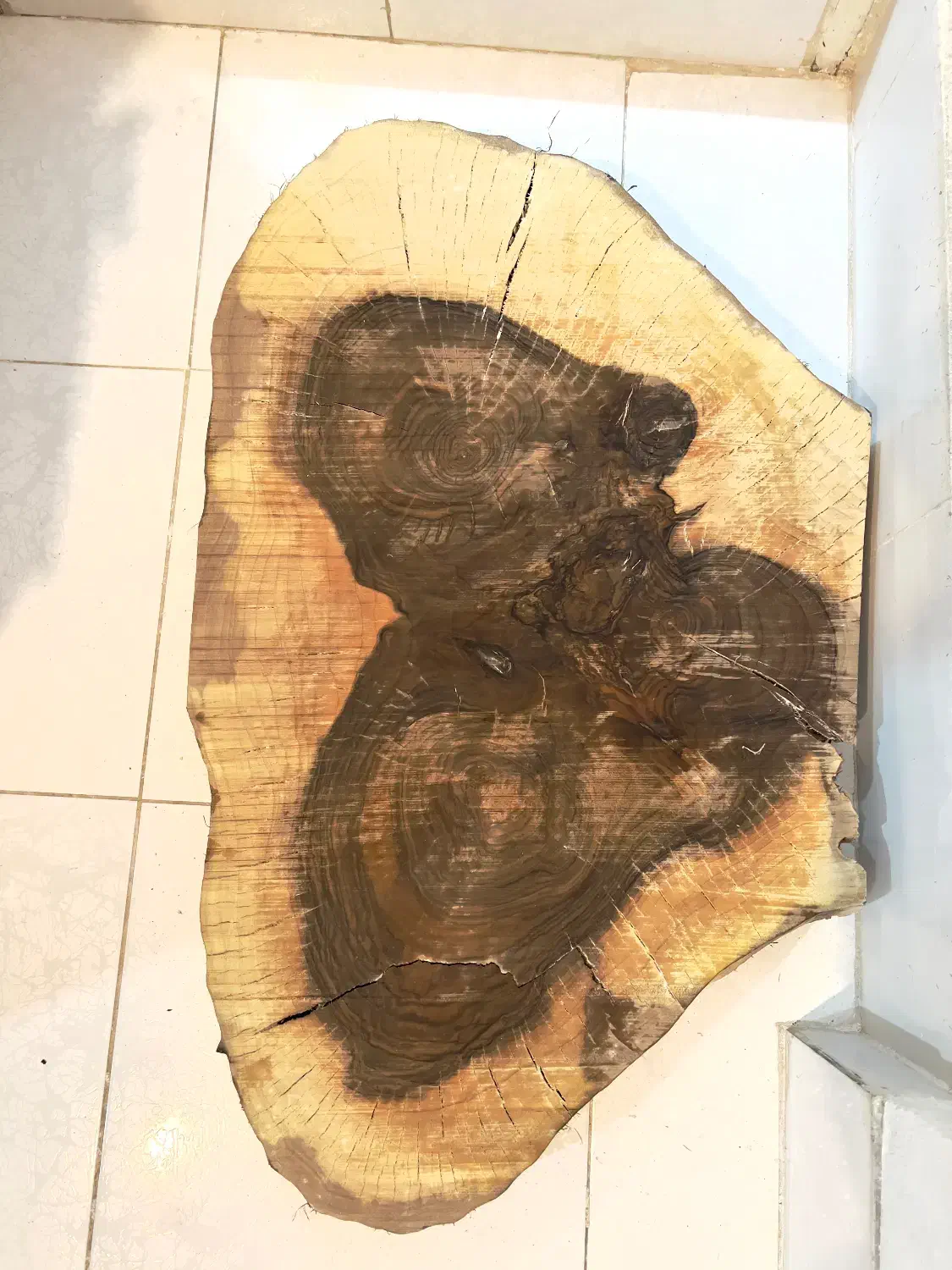 میز و تخته سرو|ظروف سرو و پذیرایی|شیراز, کلاهدوز|دیوار