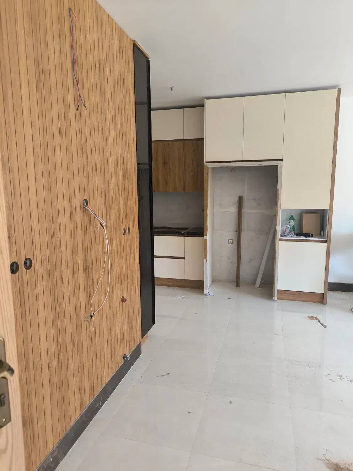 صنایع چوبی یونیک|خدمات پیشه و مهارت|کاشان, امیرکبیر|دیوار