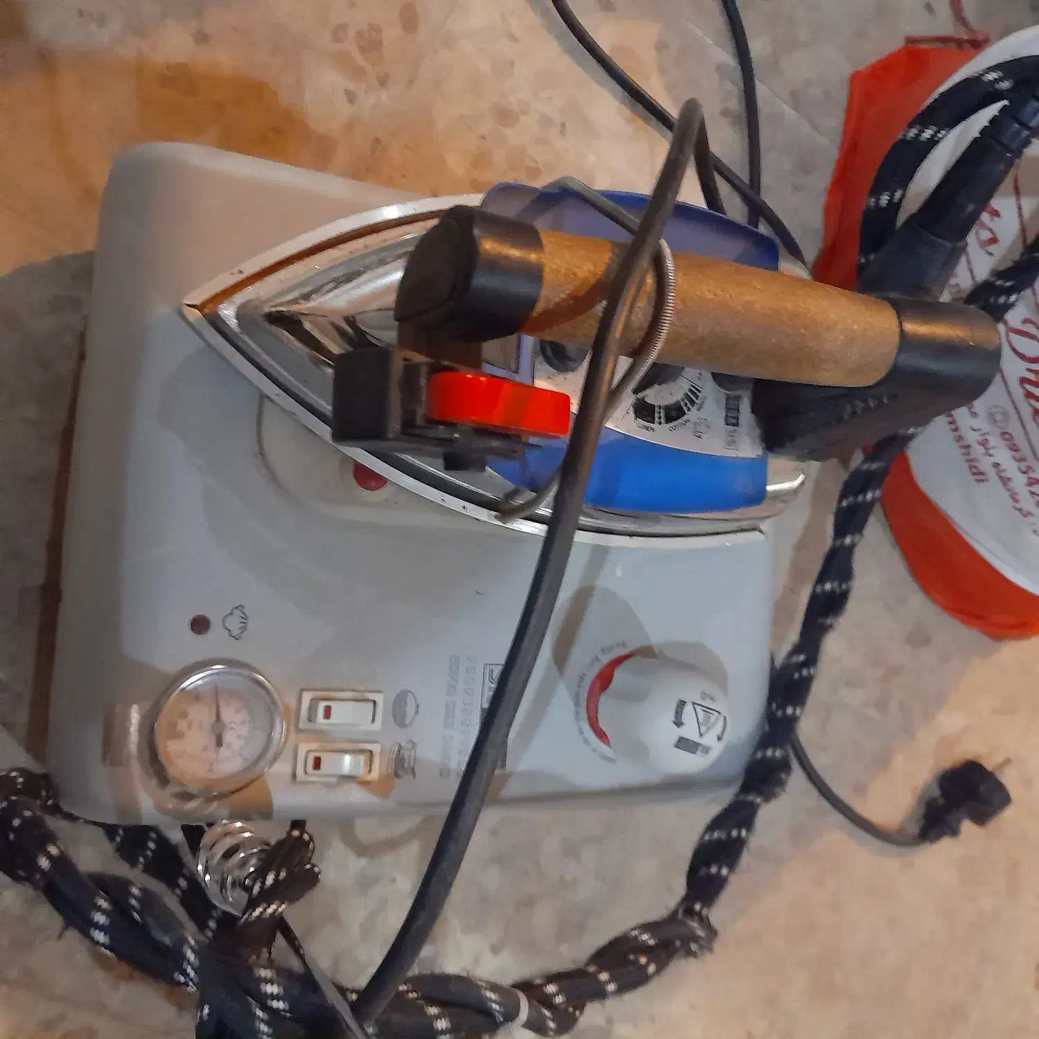 اتو مخزن دار سیلتر|اتو و لوازم اتو|کرمانشاه, |دیوار