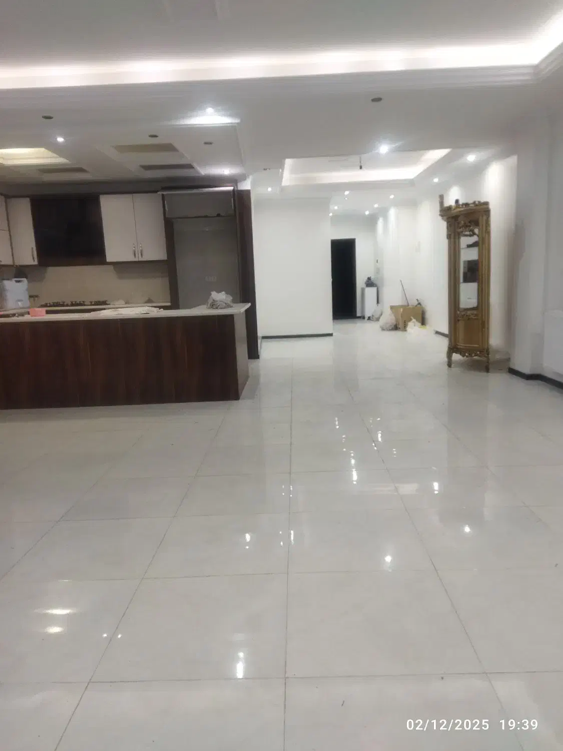 125متر فول تاپ لوکیشن معلم