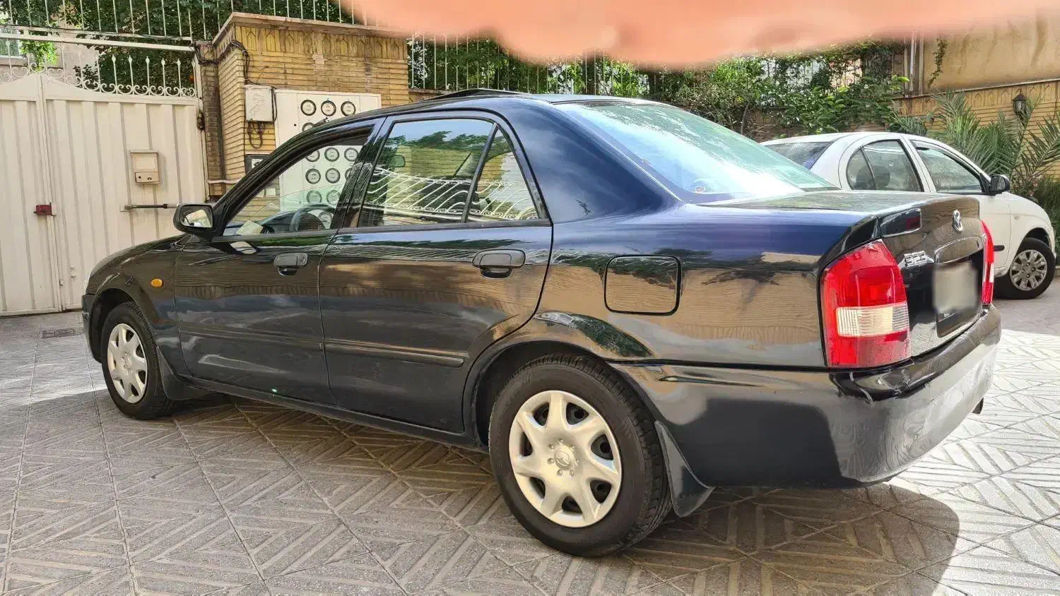 مزدا 323 دنده‌ای، مدل ۱۳۸۱|خودرو سواری و وانت|تهران, سهروردی|دیوار