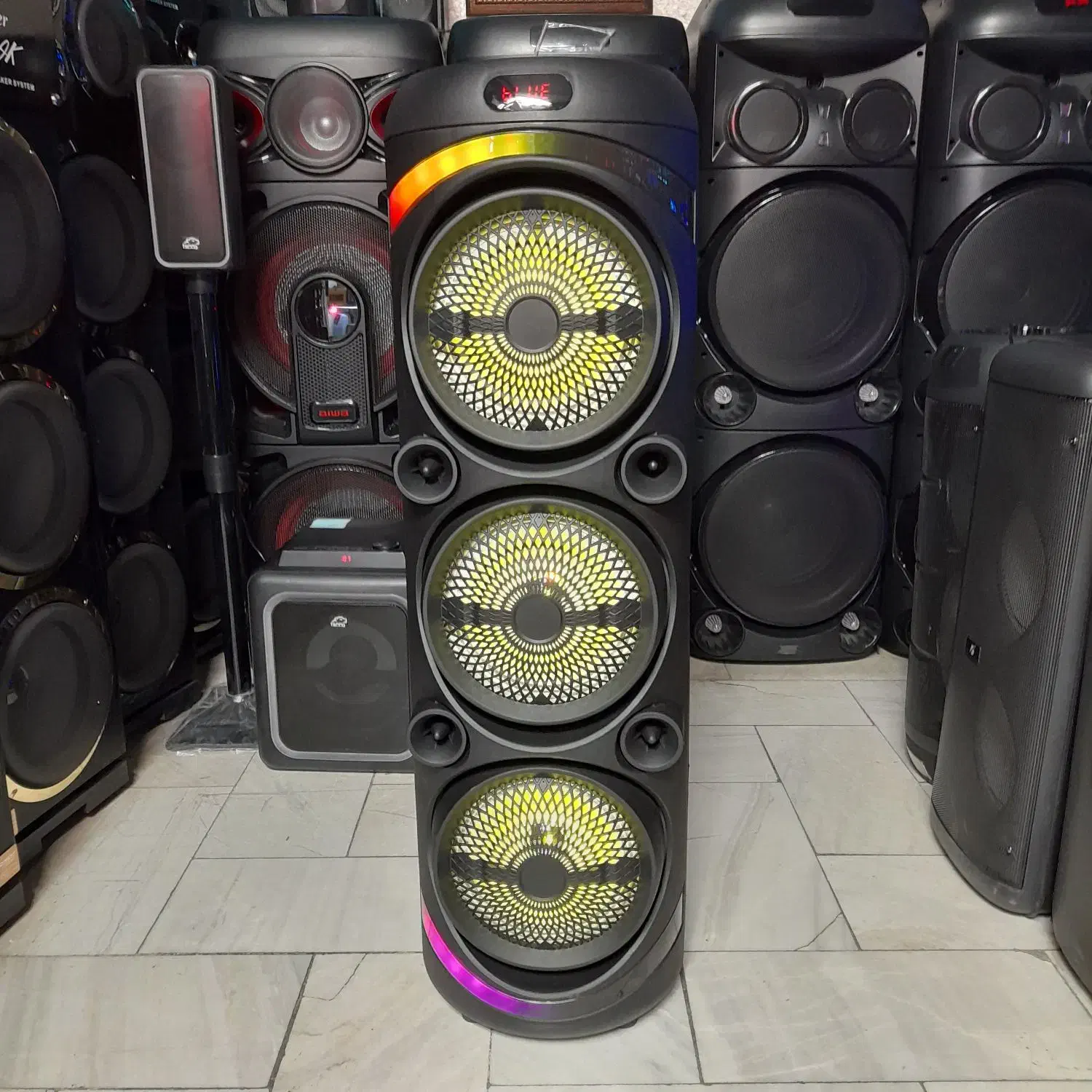 اسپیکر باندسینما خانواده 1متری ۲میکروفن بیسیم(جدید|سیستم صوتی خانگی|مشهد, سراب|دیوار