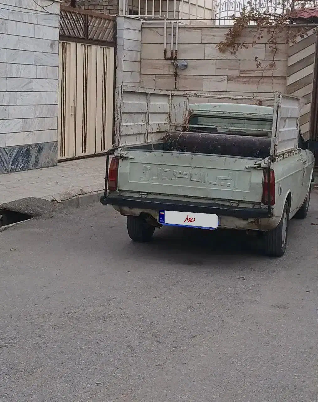 وانت بار فروشی|خودرو سواری و وانت|بروجرد, |دیوار