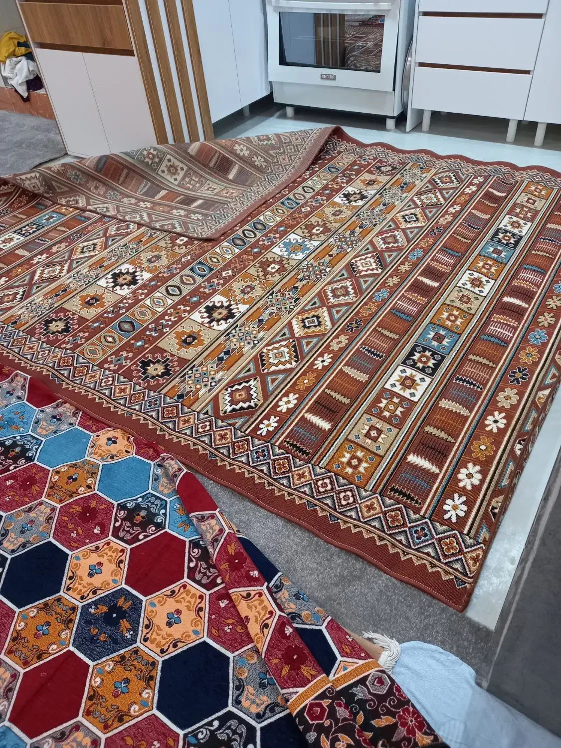 گلیم وموکت سالم وپرز دار|موکت|ایذه, |دیوار