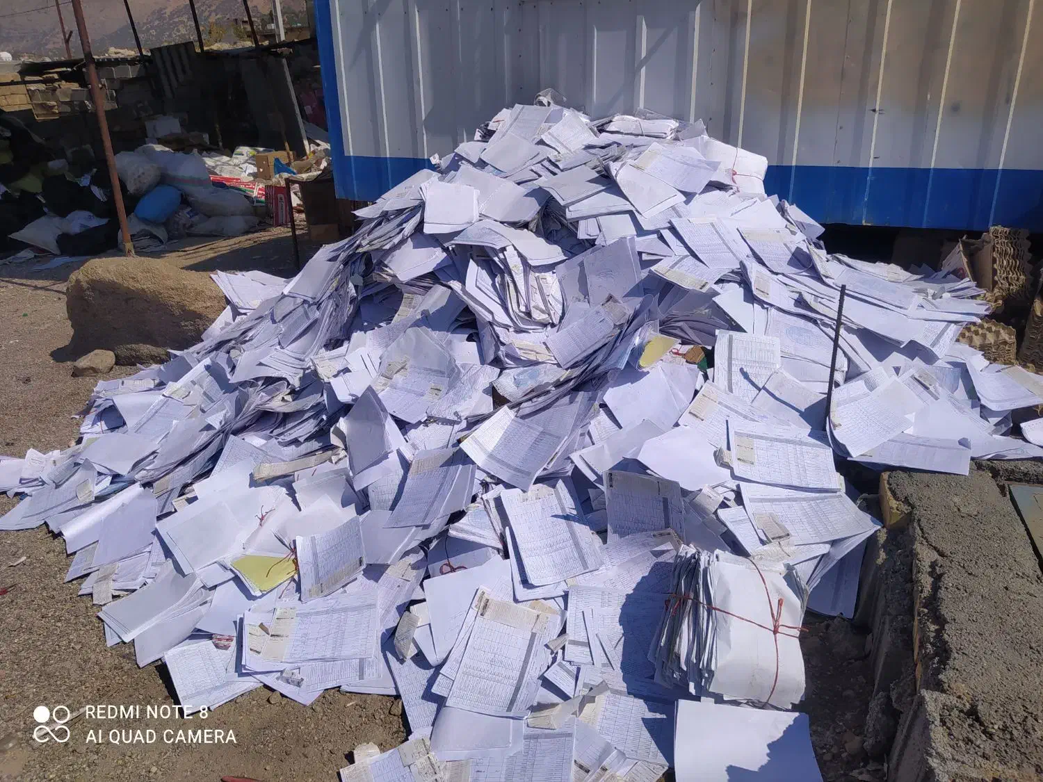 پوشال میوه .|خدمات باغبانی و درختکاری|یاسوج, |دیوار