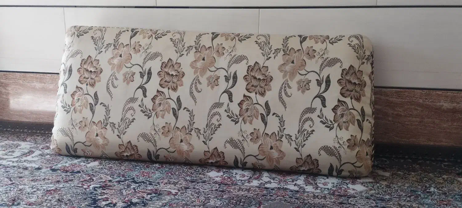 پشتی دسته دوم فروشی|پشتی|ایلام, |دیوار