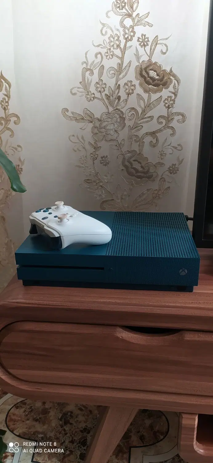 Xbox one s|کنسول، بازی ویدئویی و آنلاین|سقز, |دیوار