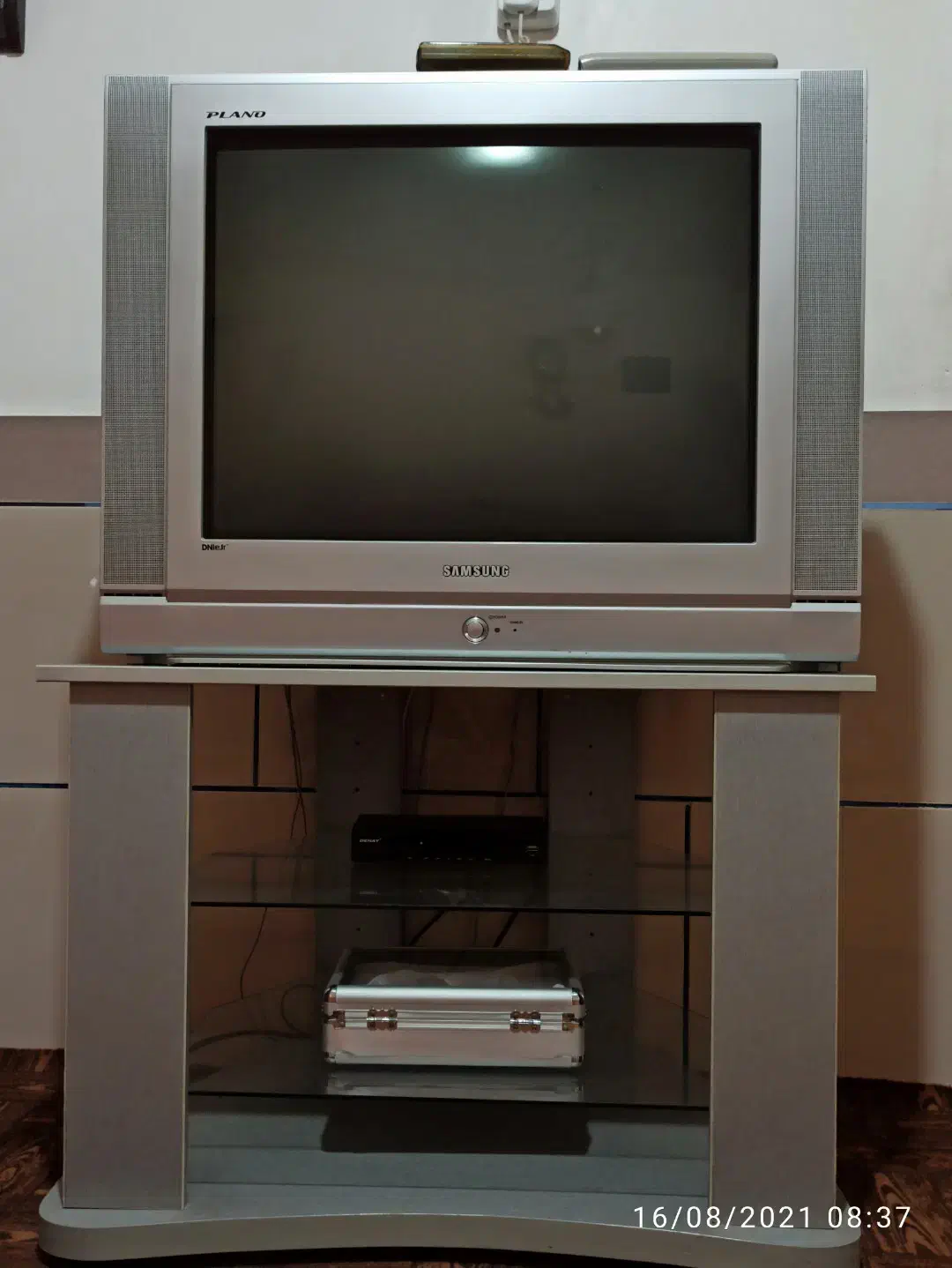 تلویزیون|تلویزیون و پروژکتور|سبزوار, توحیدشهر|دیوار