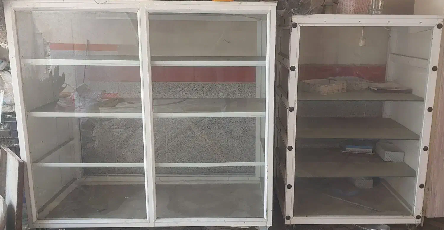 فروش ۲ عدد ویترین شیرینی خشک|فروشگاه و مغازه|قائمشهر, |دیوار