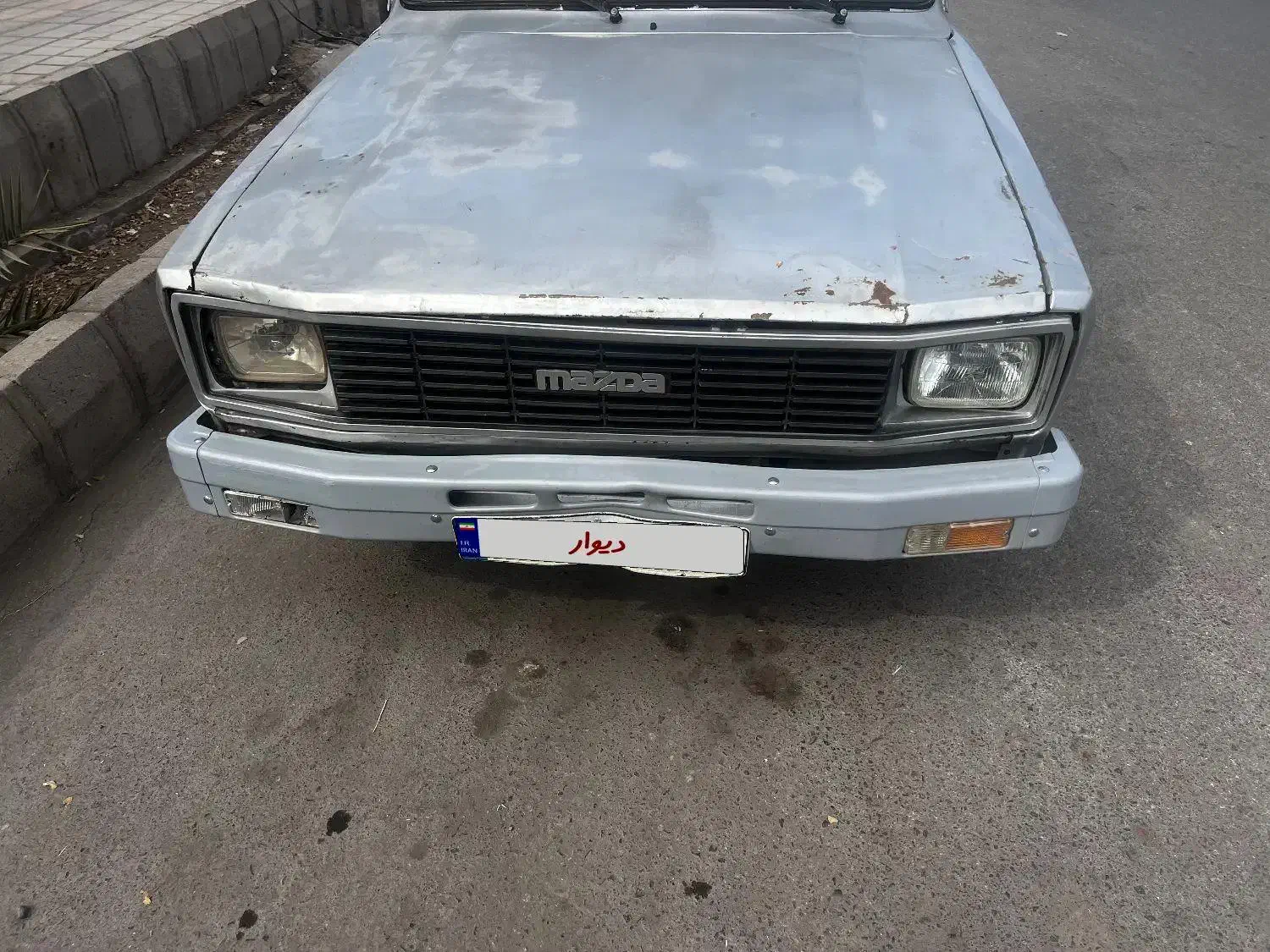 مزدا نقره ای تک کابین|خودرو سواری و وانت|سیرجان, |دیوار