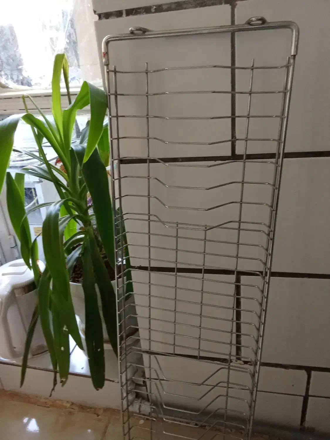 ابچک استیل|آبچکان و نظمدهنده ظروف|مرودشت, دولت آباد|دیوار