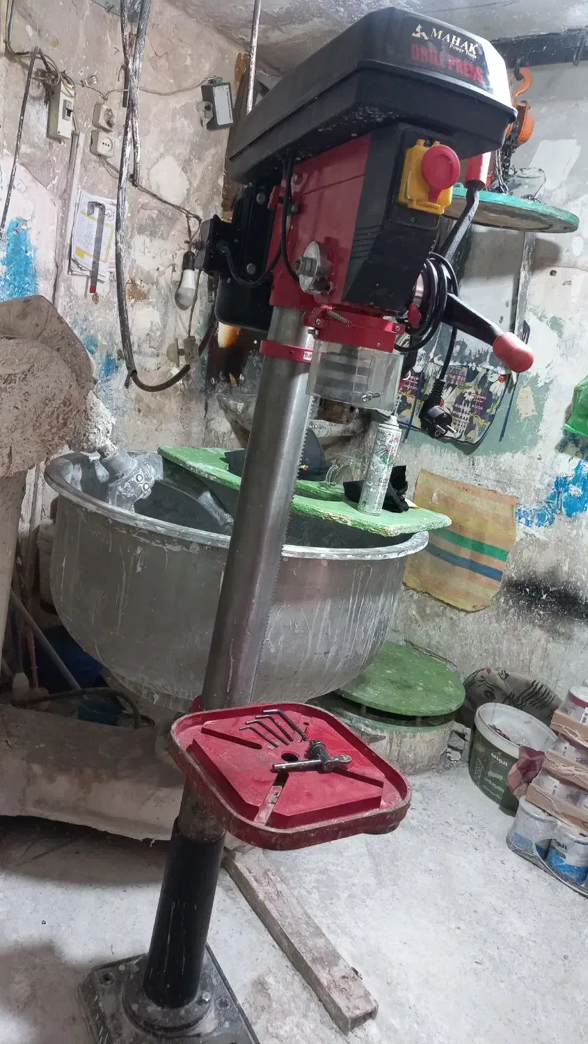 دریل ایستاده|ماشین‌آلات صنعتی|شیراز, بالا کفت|دیوار