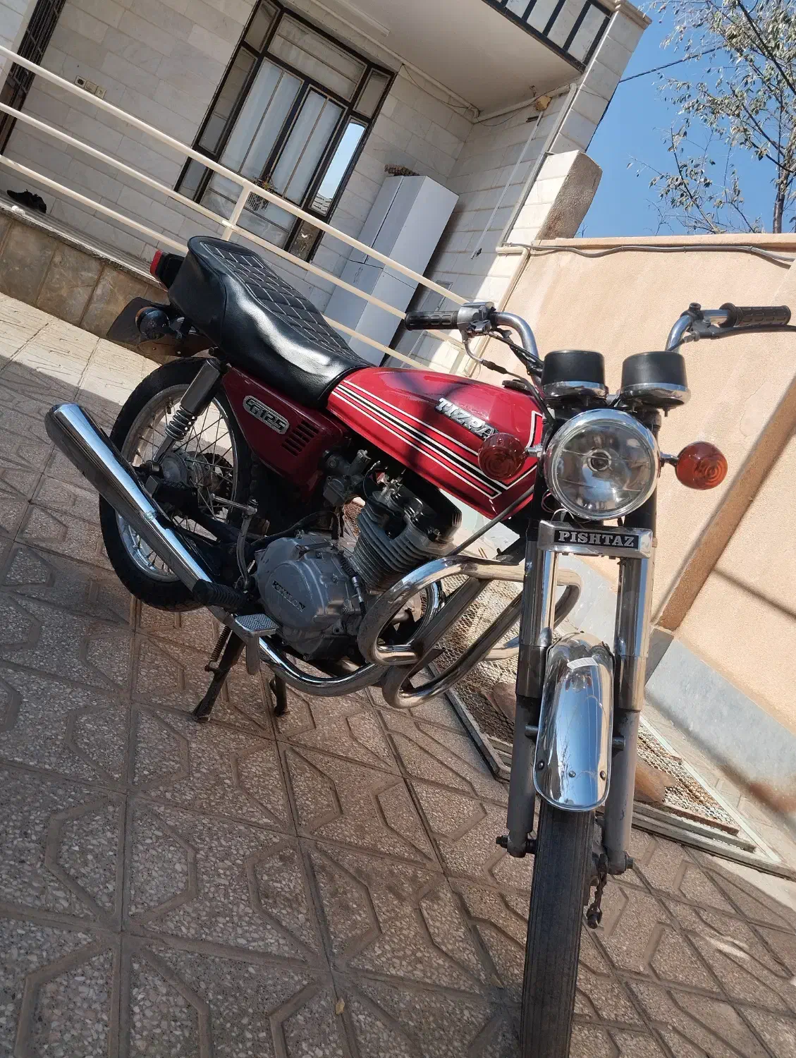 موتور|موتورسیکلت|قائن, |دیوار