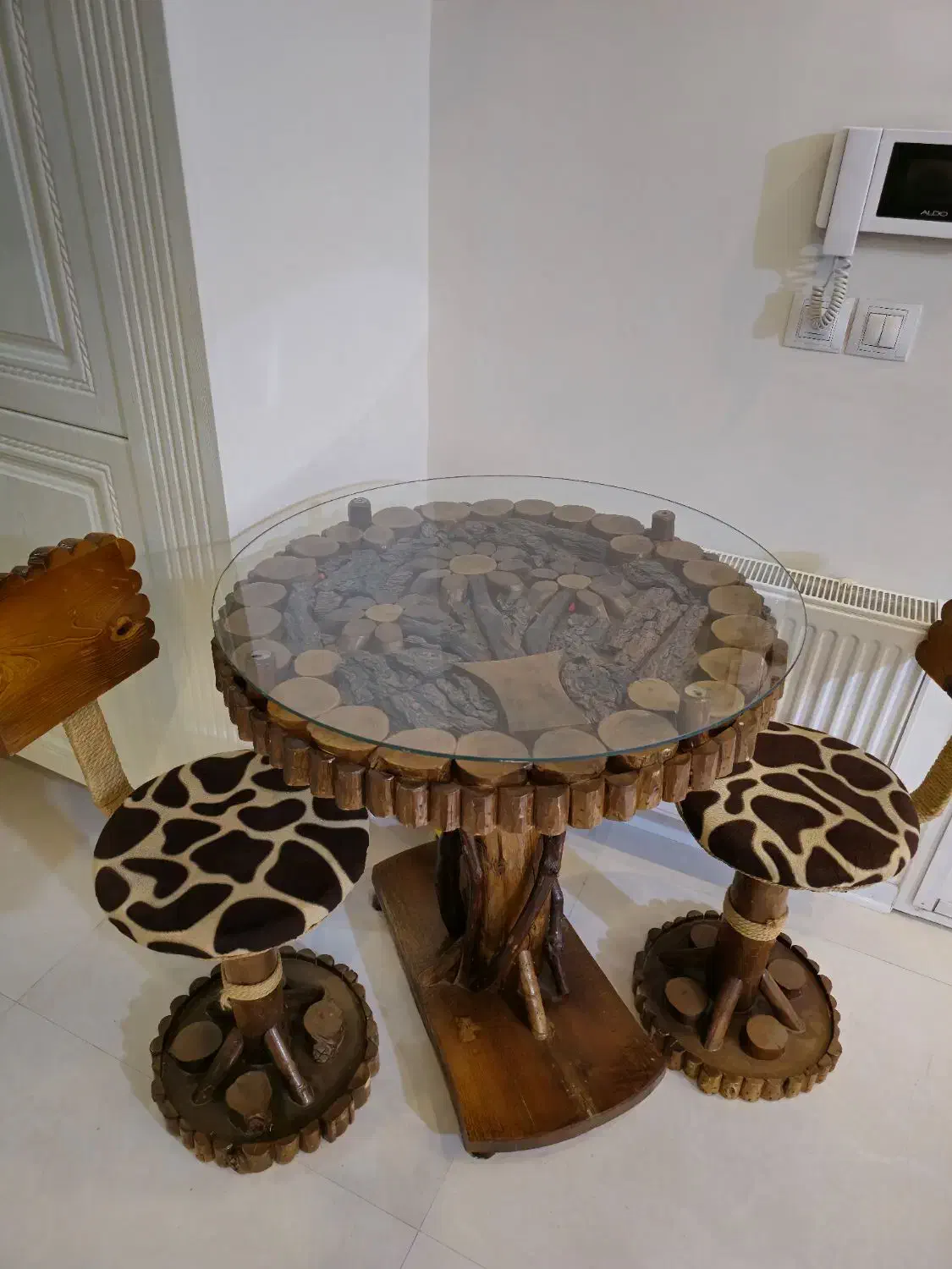 میز و صندلی دو نفره|میز و صندلی غذاخوری|مشهد, الهیه|دیوار