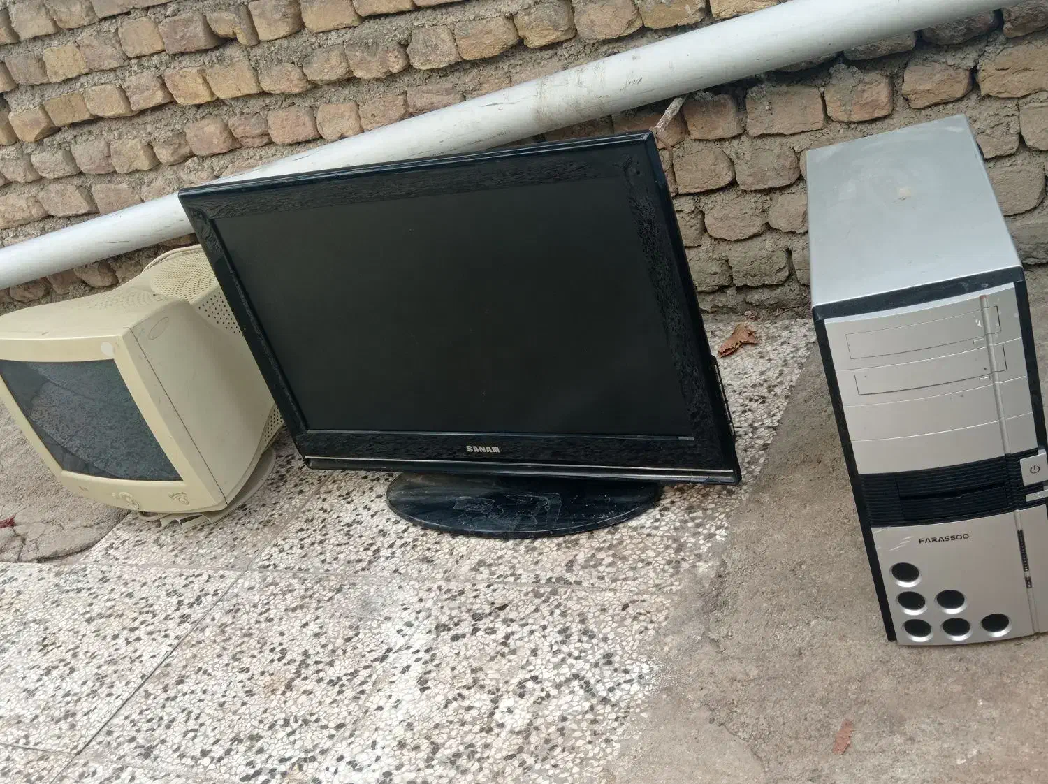 تلویزیون مانیتور کیس بازی|تلویزیون و پروژکتور|گالیکش, |دیوار