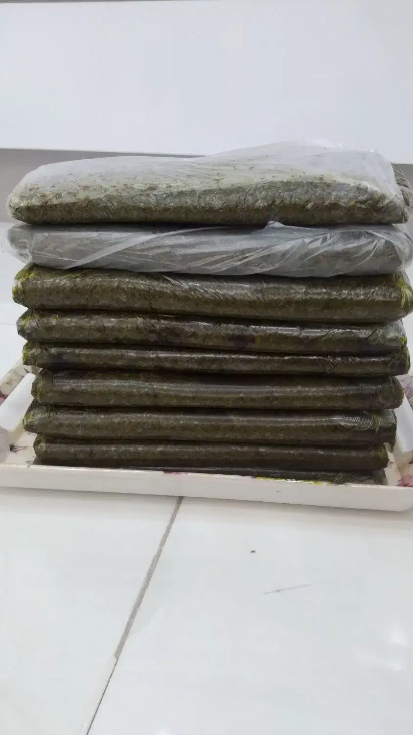 سبزی خورشتی|خوردنی و آشامیدنی|قم, قلعه کامکار|دیوار