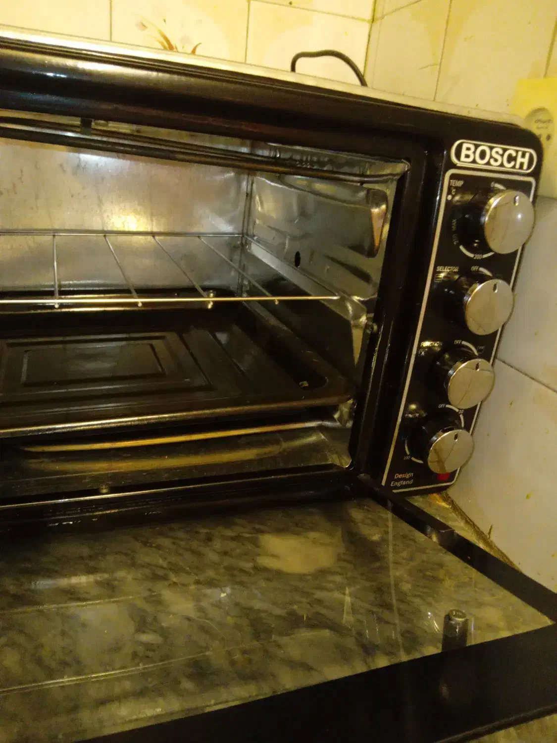 تستر (اون توستر بوش)|اجاق گاز و لوازم برقی پخت‌وپز|شاهین‌شهر, حاجی آباد|دیوار