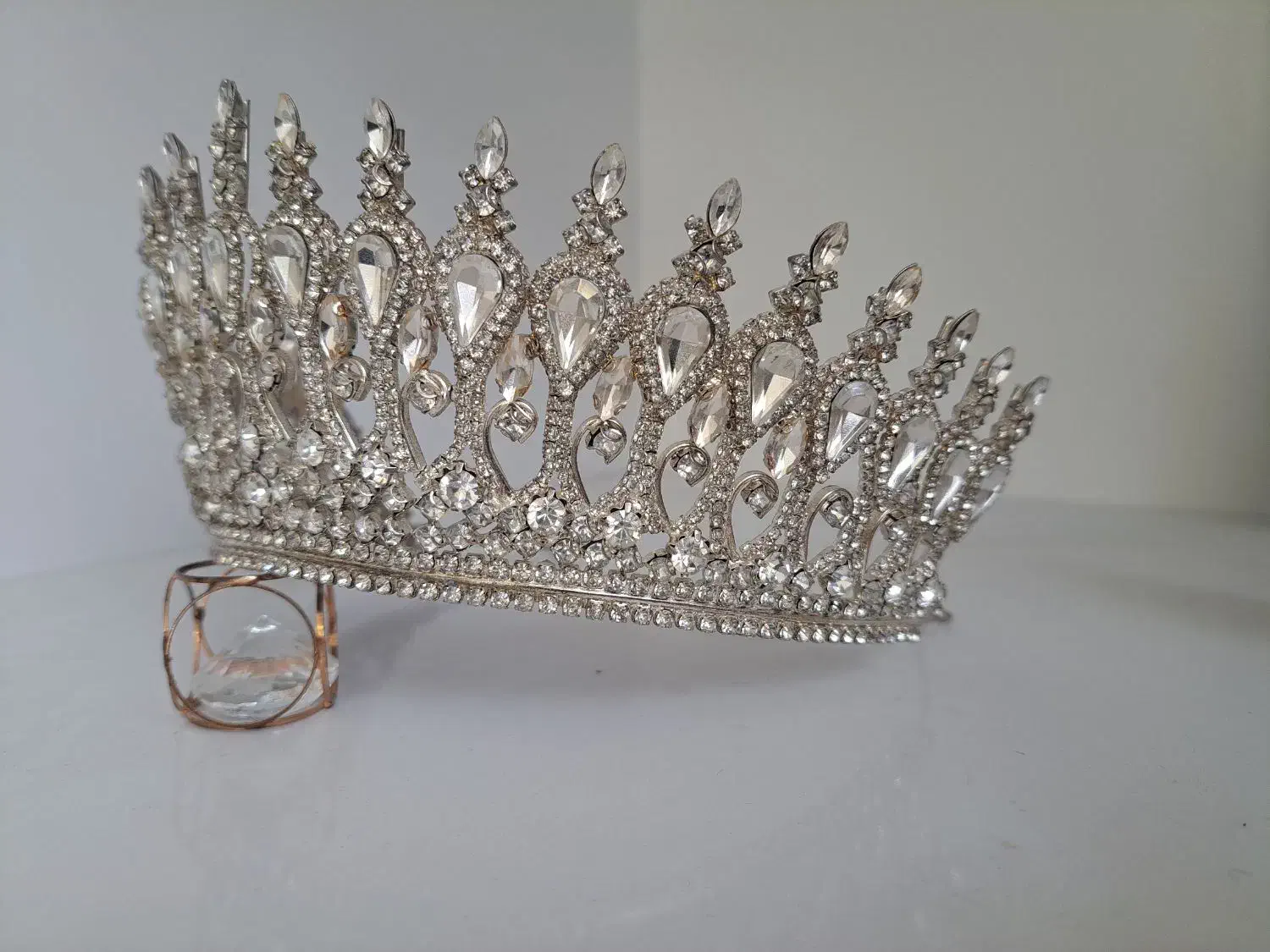 تاج عروس|زیورآلات و اکسسوری|جغتای, |دیوار