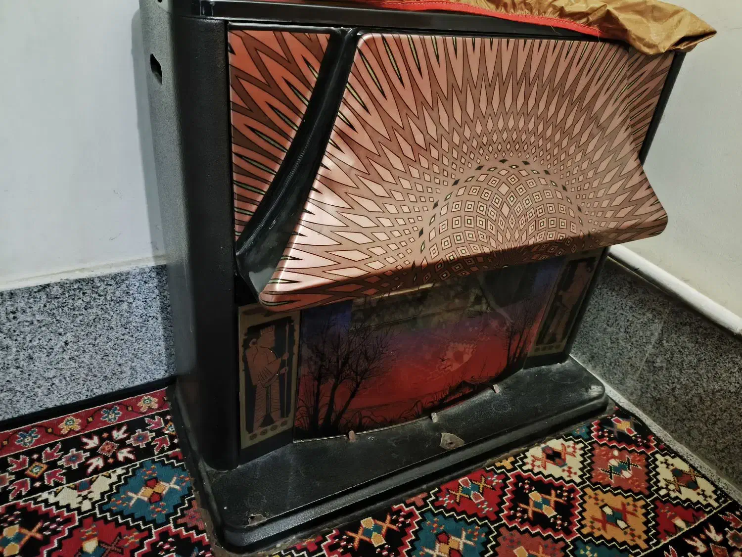 بخاری|بخاری، هیتر، شومینه|قدس, شهر‌قدس|دیوار