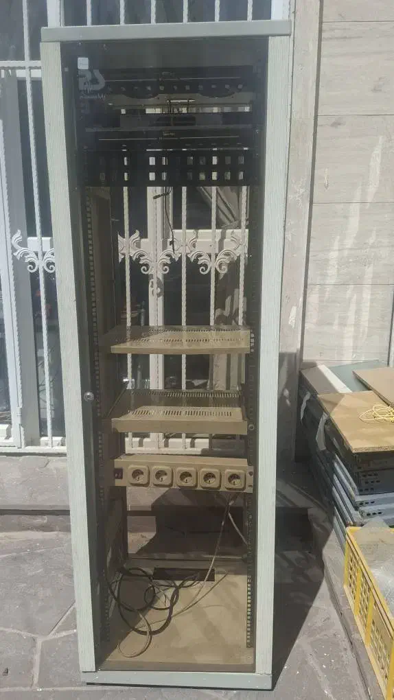 رک پایا سیستم ۴۲ یونیت عرض ۶۰|مودم و تجهیزات شبکه|کیلان, |دیوار