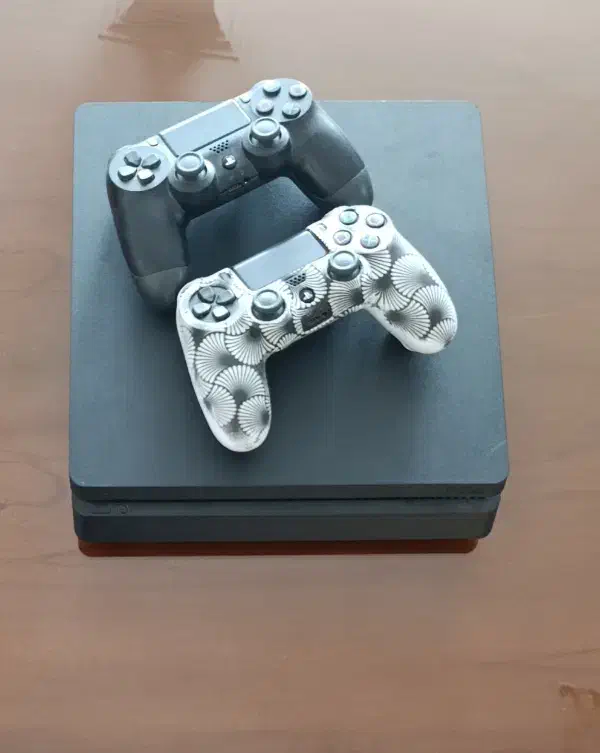 ps4 تسلیم یک ترابایت|کنسول، بازی ویدئویی و آنلاین|مه ولات, |دیوار