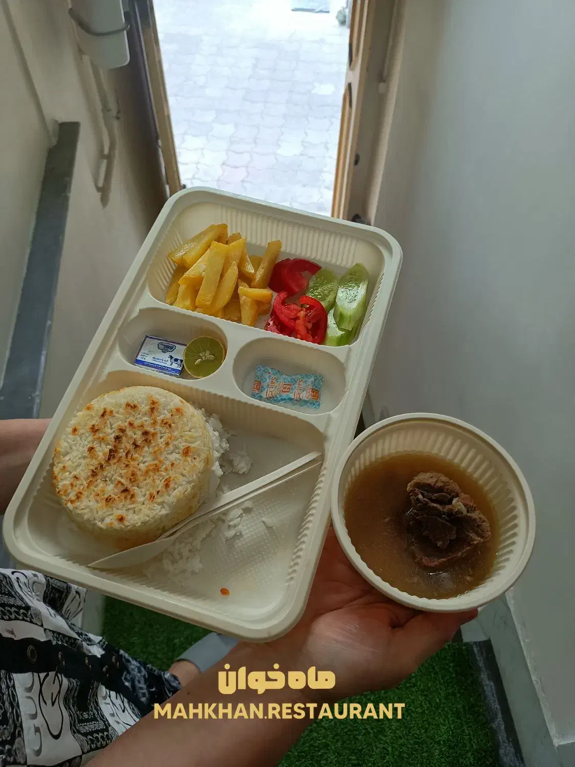 تهیه غذا و پذیرش سفارشها|خدمات پذیرایی، مراسم|رشت, دیلمان|دیوار